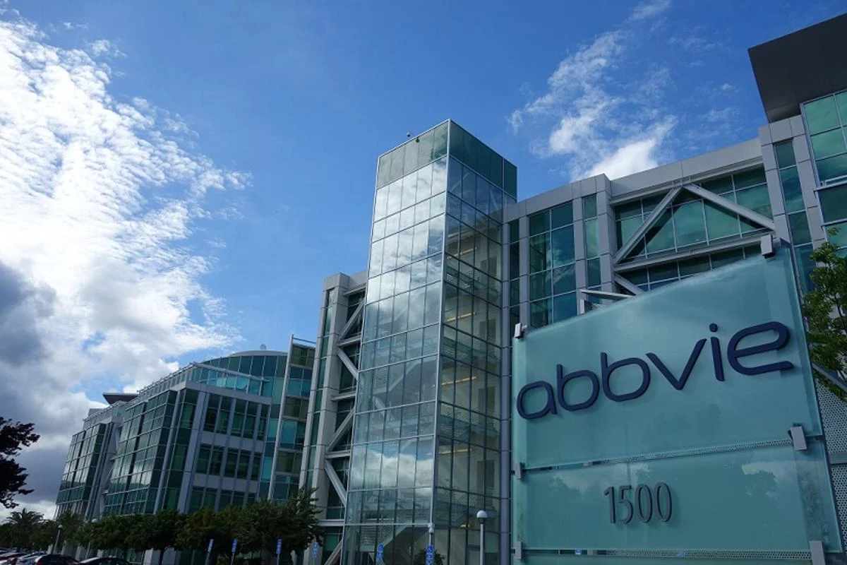AbbVie Inc. logo - A symbol of innovation and commitment to improving global healthcare with consistent dividend growth.