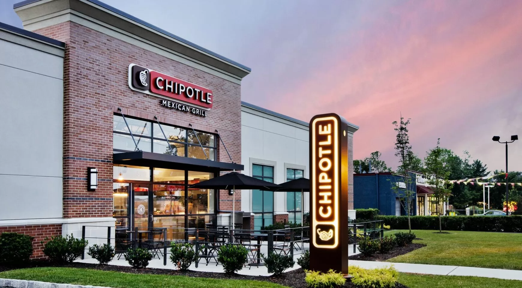 Chipotle: A Shining Star in the Restaurant Industry