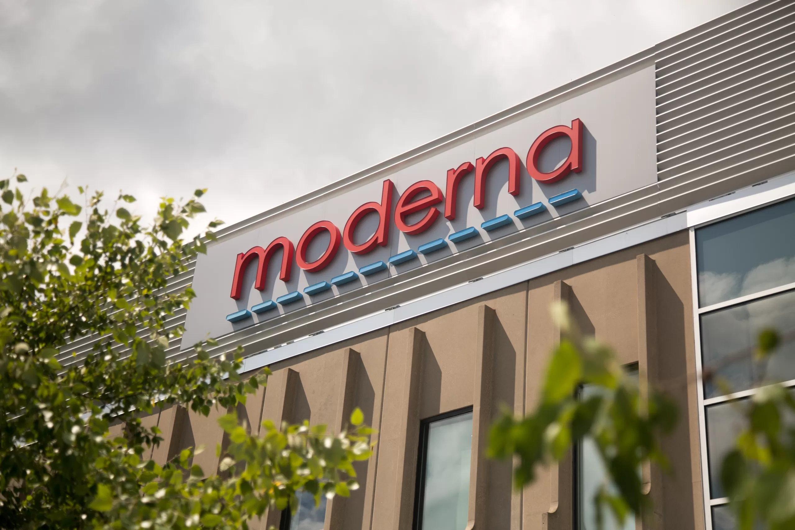 Moderna Stock Reports Q1 2024 Revenue: Impact on US Stocks